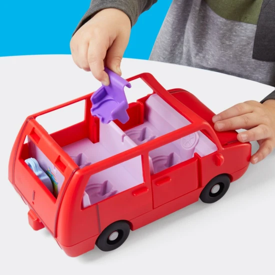 Hasbro Prasiatko Peppa Pig veľké rodinné auto