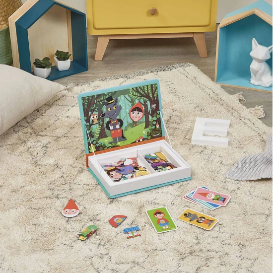 Magnetická kniha pre deti: Skladajte a tvorte vlastné rozprávkové postavičky.