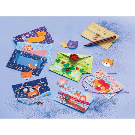 Kreatívna sada na vytváranie náramkov želaní alebo priateľstva.