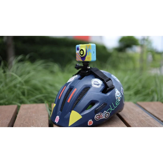 Detská akčná kamera Kiddoboo Splash Yellow – žltá vodotesná kamera s otočnou kamerou a príslušenstvom pre malé dobrodružstvá.​