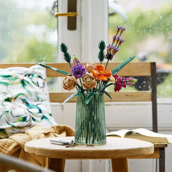 LEGO kytička 10280 – pestrofarebná kvetinová dekorácia z kociek