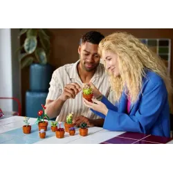 LEGO Botanicals 10329 Miniatúrne rastliny