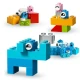LEGO Classic Kreatívny kufrík: Upratané kocky, nekonečná zábava