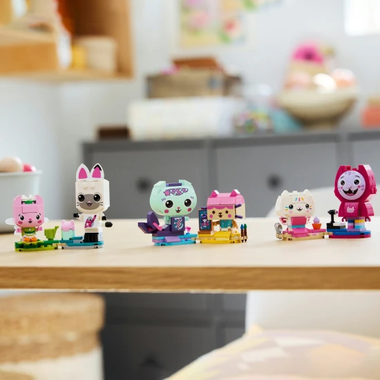 LEGO Gabby's Dollhouse 11215 Gabi a jej mačací kamaráti z kociek