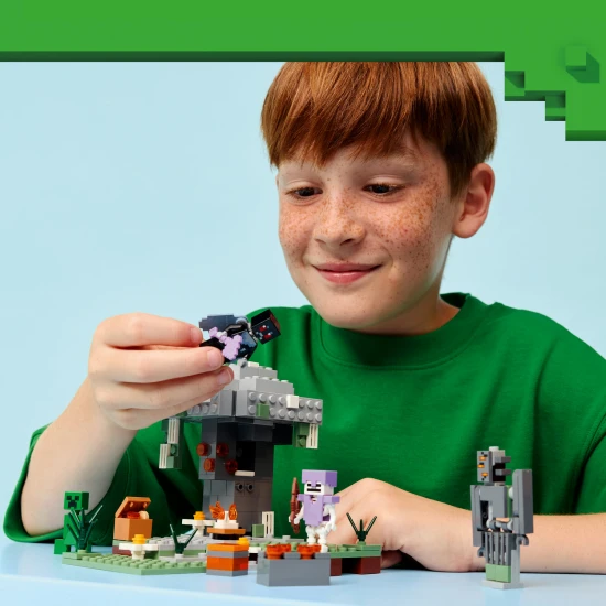 LEGO Minecraft 21586 Bledá záhrada