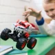 LEGO® Technic 42200 Monster Jam™ ThunderROARus™ – Monster truck s naťahovacím motorom, realistickými detailmi a agresívnym dizajnom.