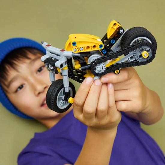 LEGO Technic 42225 Žltá motorka LEGO Technic 42225 Žltá motorka