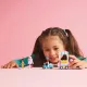 LEGO® Friends 42643 Stánok s cukrovou vatou a skúter – Zábavná hračka pre deti s minibábikami a maskotom.