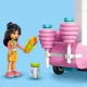 LEGO® Friends 42643 Stánok s cukrovou vatou a skúter – Zábavná hračka pre deti s minibábikami a maskotom.