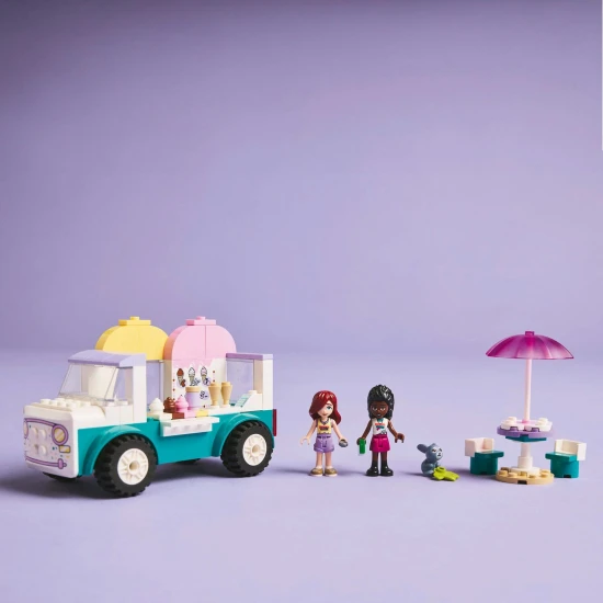 LEGO® Friends 42644 Zmrzlinárske auto – Hračky pre deti s minibábikami, zajačikom a zmrzlinovými doplnkami.