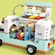 Objavuj prírodu s LEGO Friends a karavanom priateľstva
