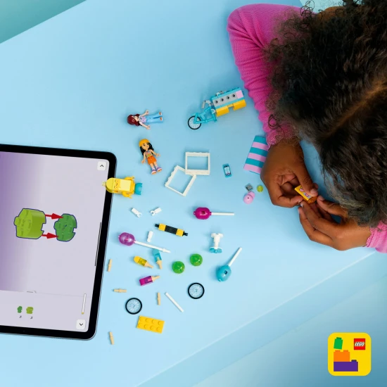 LEGO Friends 42692 Stánok so zmrzlinou a balónmi