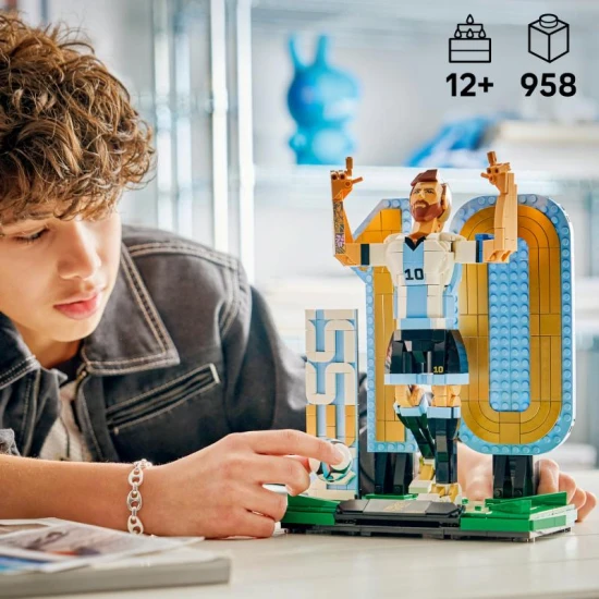 LEGO Editions 43015 Lionel Messi Futbalová legenda