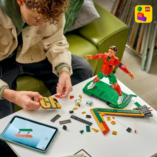 LEGO Editions 43016 Cristiano Ronaldo Futbalová legenda
