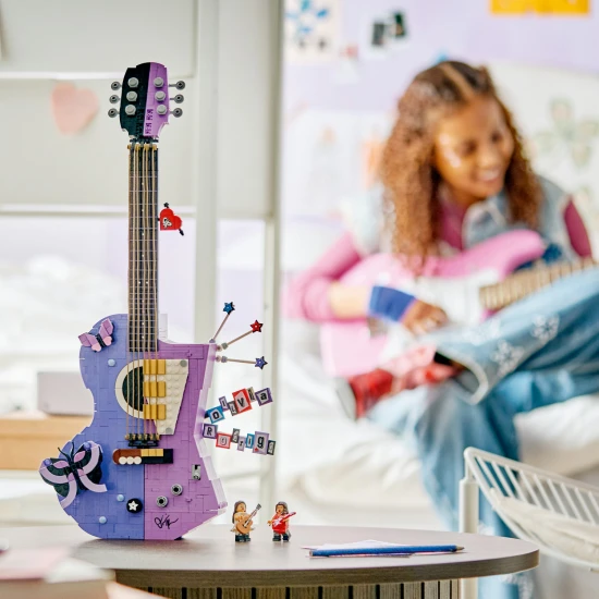 LEGO Editions 43031 Dvojitá gitara Olivie Rodrigo
