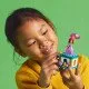 LEGO® Disney Točiaci sa Ariel – krásna stavebnica s otočným stojanom, postavičkami Ariel a Šupinky a úložným priestorom v ‘diamantových’ šatách