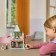 Stavebnica LEGO® Disney Frozen – kúzelný hrad s postavičkami a sánkami pre kreatívnu zábavu detí.