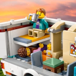 LEGO CITY Prázdninový dobrodružný karavan