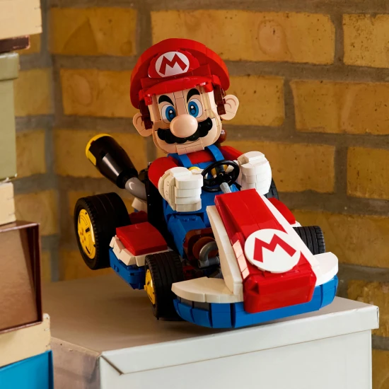 LEGO 72037 Mario Kart™: Mario a Standard Kart
