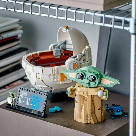 LEGO Grogu™ vo vznášajúcom sa kočíku – detailná stavebnica s pohyblivými časťami pre fanúšikov Star Wars.