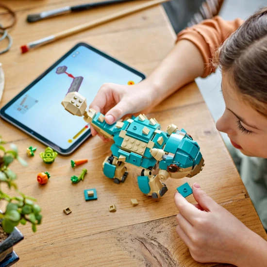 LEGO Jurassic World 76962 Mala Bumpy Ankylosaurus s pohyblivou celustou a chvostom