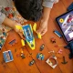 LEGO City Misia detektíva pobrežnej stráže Vystavajte si svoje LEGO dobrodružstvá spôsobom, ako nikdy predtým! Stiahnite si bezplatnú appku a riaďte sa digitálnym príbehom.