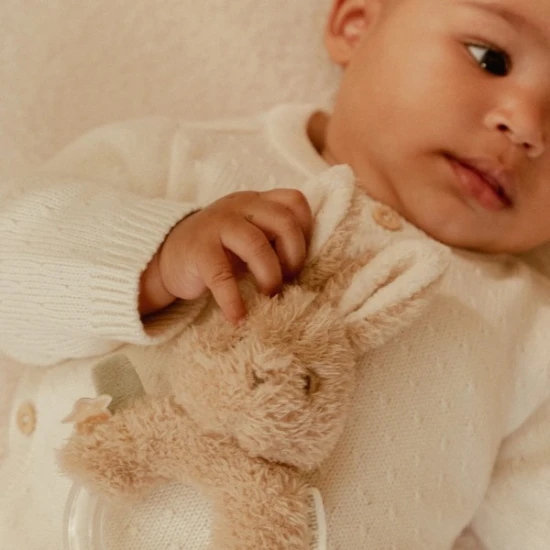 Little Dutch Hrkálka s korálkami králiček Newborn Naturals