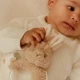 Little Dutch Hrkálka s korálkami králiček Newborn Naturals