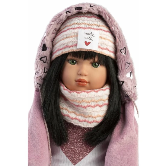 Bábika Llorens Greta 40 cm s mäkkým telom a hustými vláskami, ručná výroba