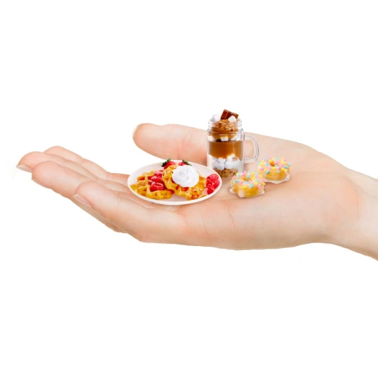 MGA’s Miniverse Mini Food – mini replika jedla a nápojov s realistickými detailmi