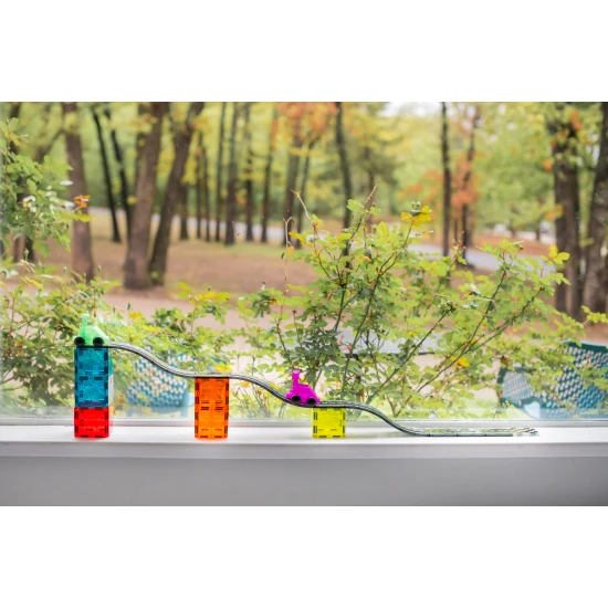 Magnetická stavebnica Downhill Duo 40 dielov. Skvelý darček pre deti, ktoré milujú autá.