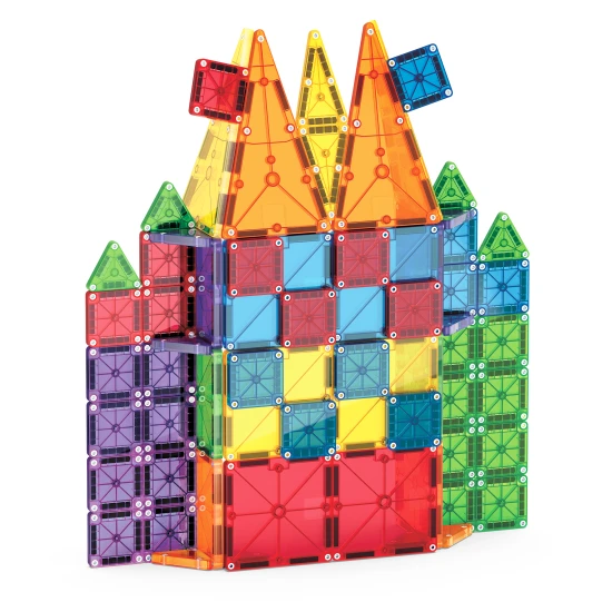 Stavebnica MAGNA-TILES kombinuje veľké a malé dieliky.