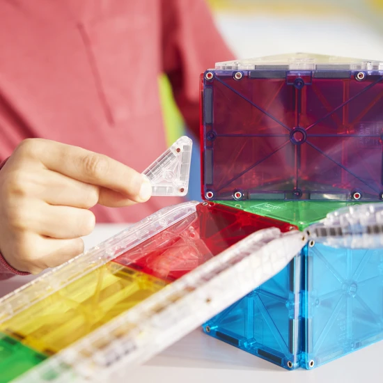 Magnetická stavebnica MAGNA-TILES Rail Racers – 33-dielna guličková dráha s koľajnicami pre deti