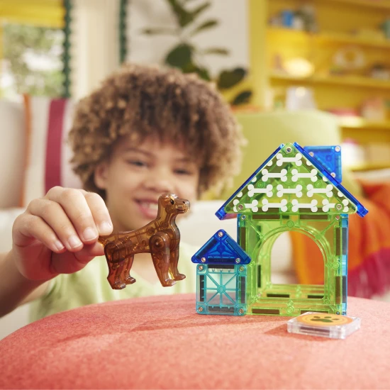 Magnetická stavebnica MAGNA-TILES Dog House – detský psí domček s figúrkou a dekoráciami