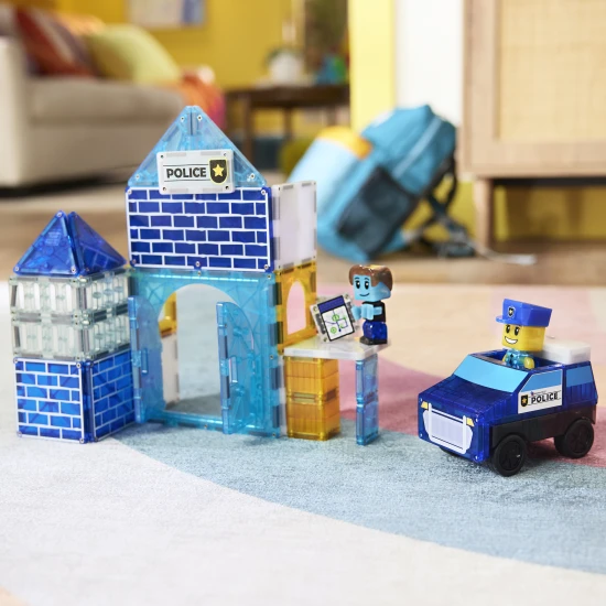 Magnetická stavebnica Magna-Tiles Police Station – detská policajná stanica so svetlami a figúrkami