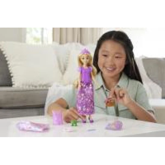 Mattel Disney princezná Rapunzel s rozprávkovým oblečením 25JBG09