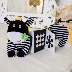 Textilná knižka Kravička