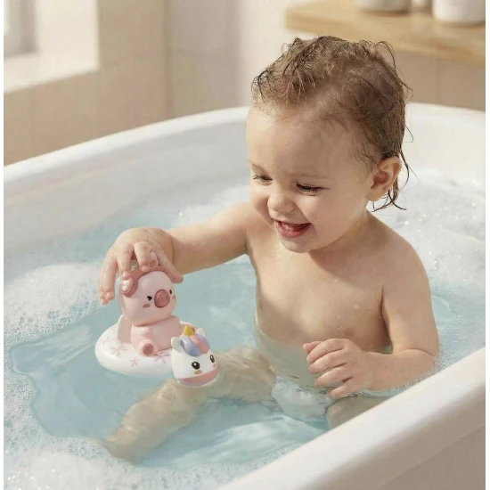 Roztomilé plávacie prasiatko – ideálne pre prvé vodné hry