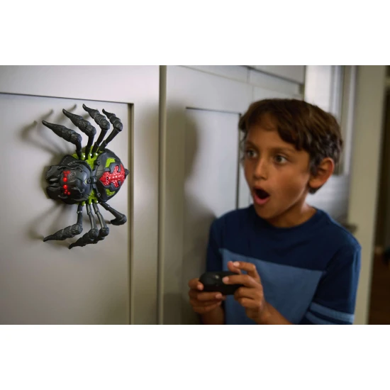 Hex Bots RC Tarantula Lezúca po Stenách – Spin Master 106077330