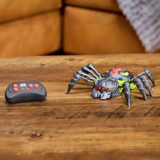 Hex Bots RC Tarantula Lezúca po Stenách – Spin Master 106077330