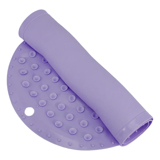 Protišmyková fialová podložka do vane s prísavkami pre bezpečnosť a komfort pri kúpaní.