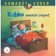 Kubko a jeho plyšák Mojkáčik sa pripravujú na spánok v postieľke