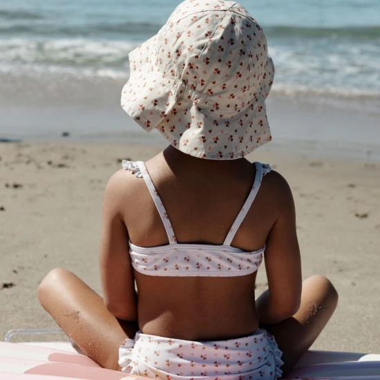 Plážový klobúk s UPF 50+ Cozy Hearts