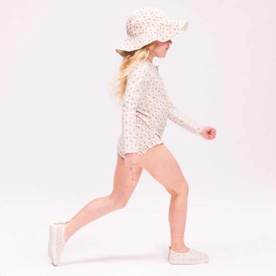 Plážový klobúk s UPF 50+ Cozy Hearts