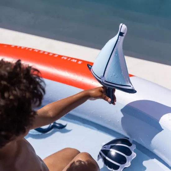 Nafukovací bazén so šmykľavkou Malý námorník 210 cm