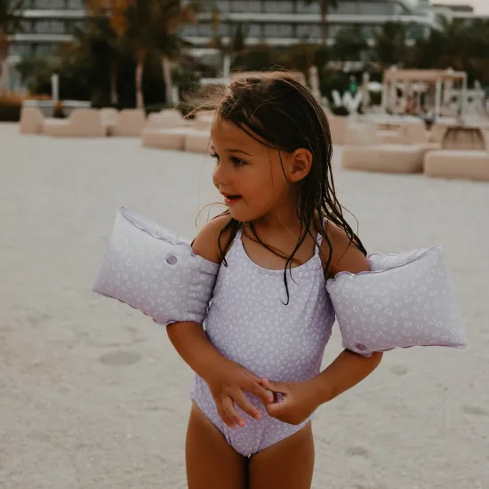 Plavky s UPF 50+ Lila Leopard od Swim Essentials