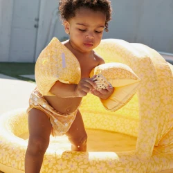 Plavky pre bábätká s UPF 50+ Florish yellow