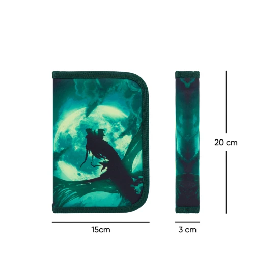 Jednoposchodový školský peračník s motívom draka, s praktickými pútkami a vreckom na drobnosti.