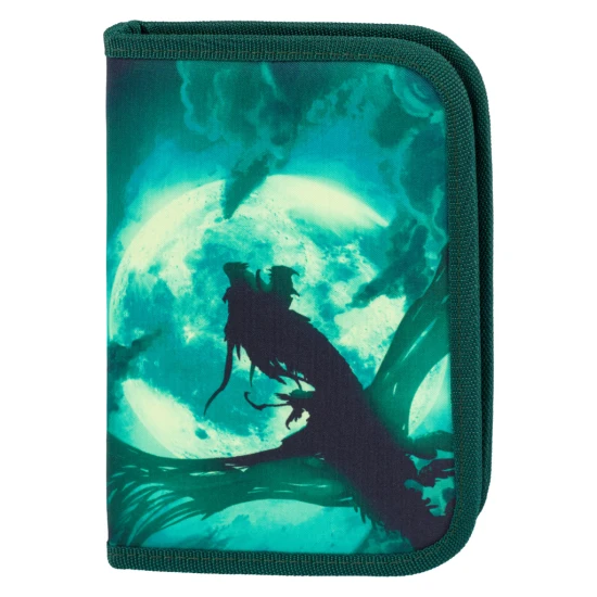 Jednoposchodový školský peračník s motívom draka, s praktickými pútkami a vreckom na drobnosti.