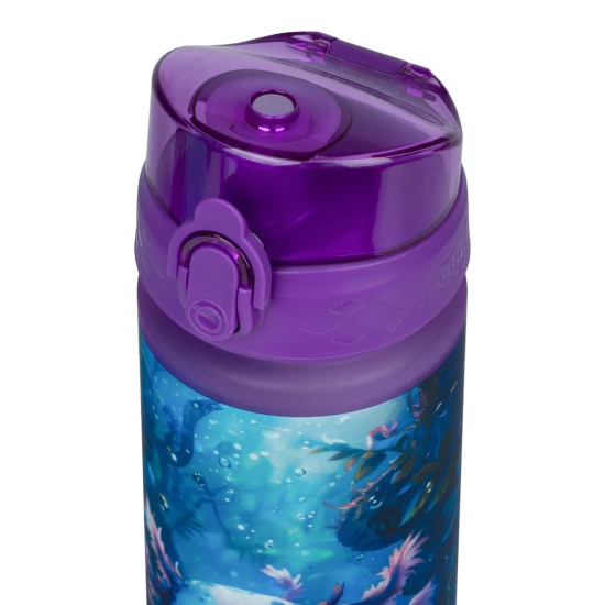 Tritanová fľaša na pitie Axolotl 500 ml s praktickým uzáverom a veselým motívom.